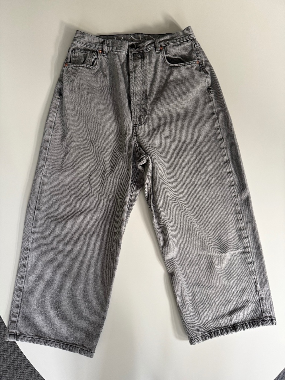 Raey crop drop baggy jean, size 28